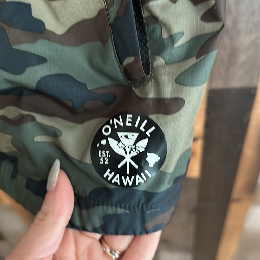 O’Neil rain jacket - Picture 5 of 6